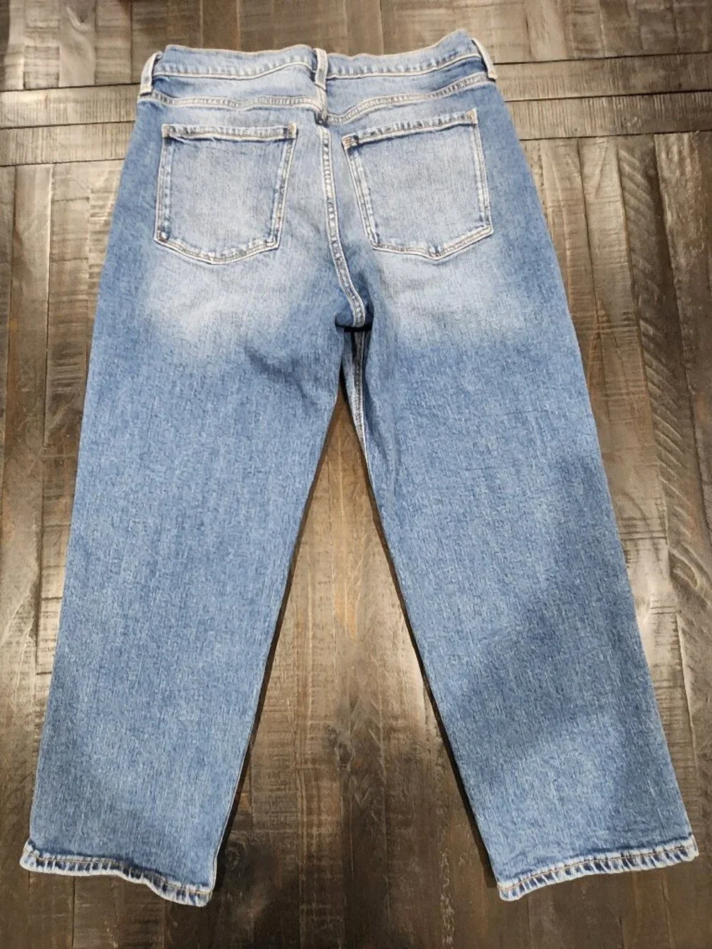 OLD NAVY BOYFRIEND JEANS -SIZE 12-PETITE-EXCELLENT CONDITION - Picture 2 of 5